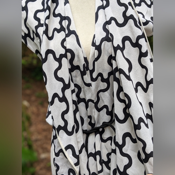 NWT Perfect  Damiana  Dress in Clouds White Diane Von Furstenberg Silk Dress - Picture 15 of 15